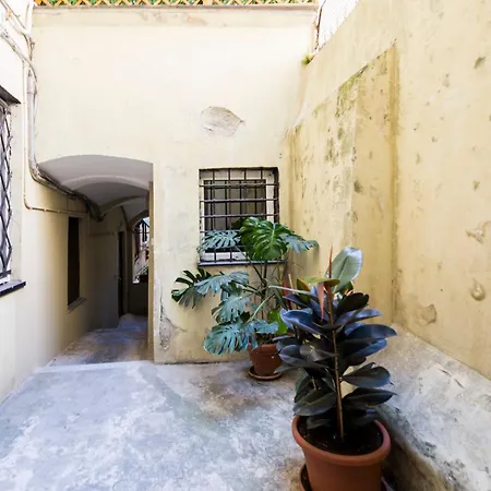 Apartment Balbi Loft - A Due Passi Da Principe
